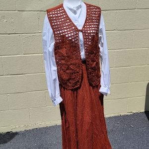 Vintage 1960s 1970s Crochet Hippie Gypsy Woodstock Boho Vest & Skirt